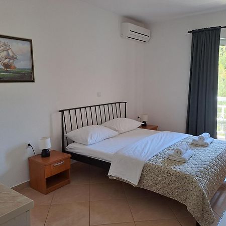 Apartments Seaview Tučepi Esterno foto