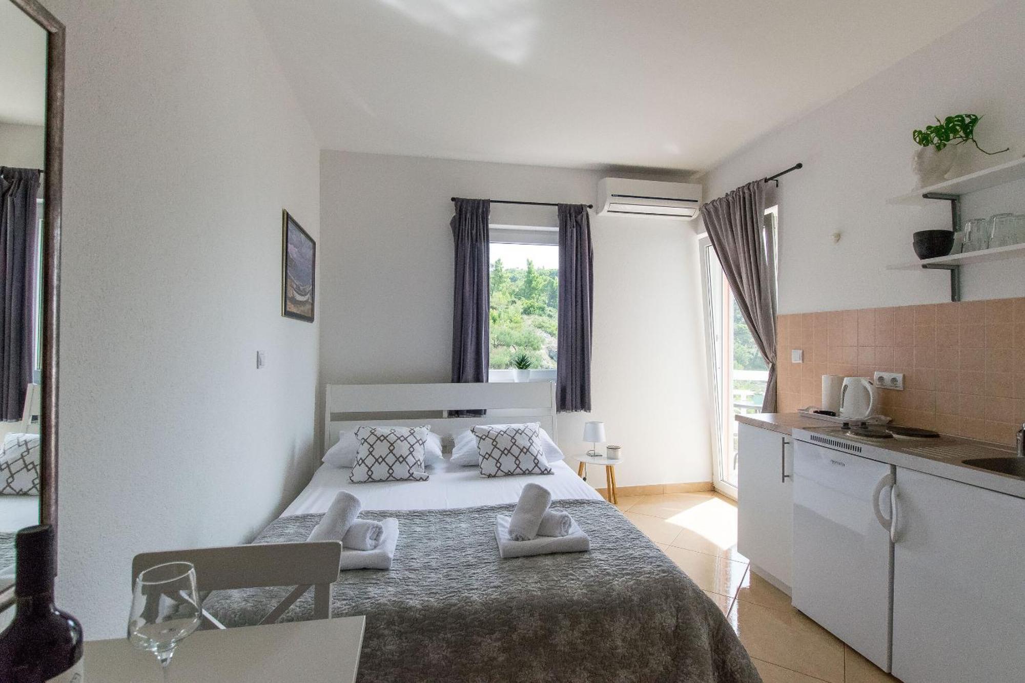 Apartments Seaview Tučepi Esterno foto