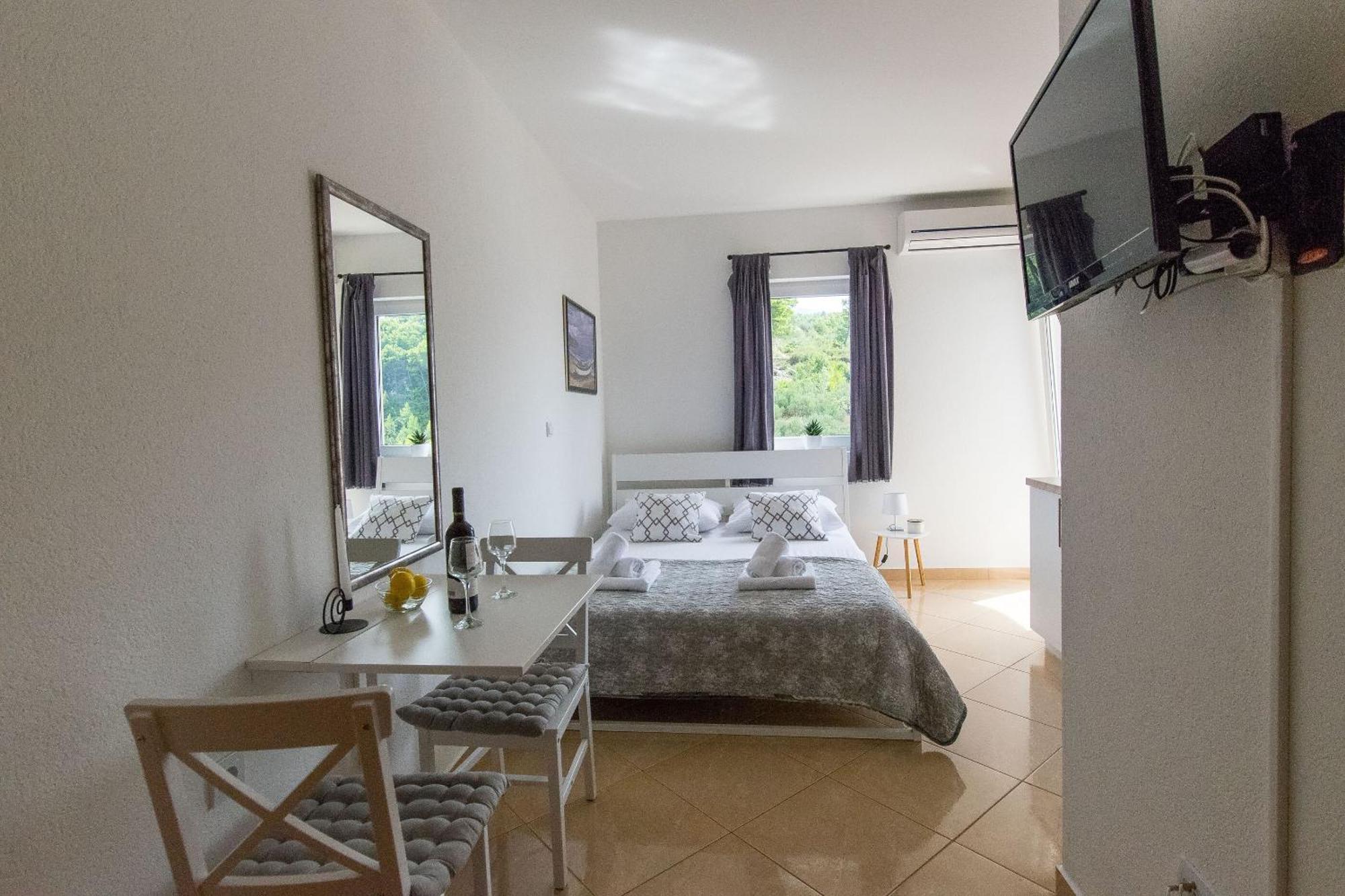 Apartments Seaview Tučepi Esterno foto