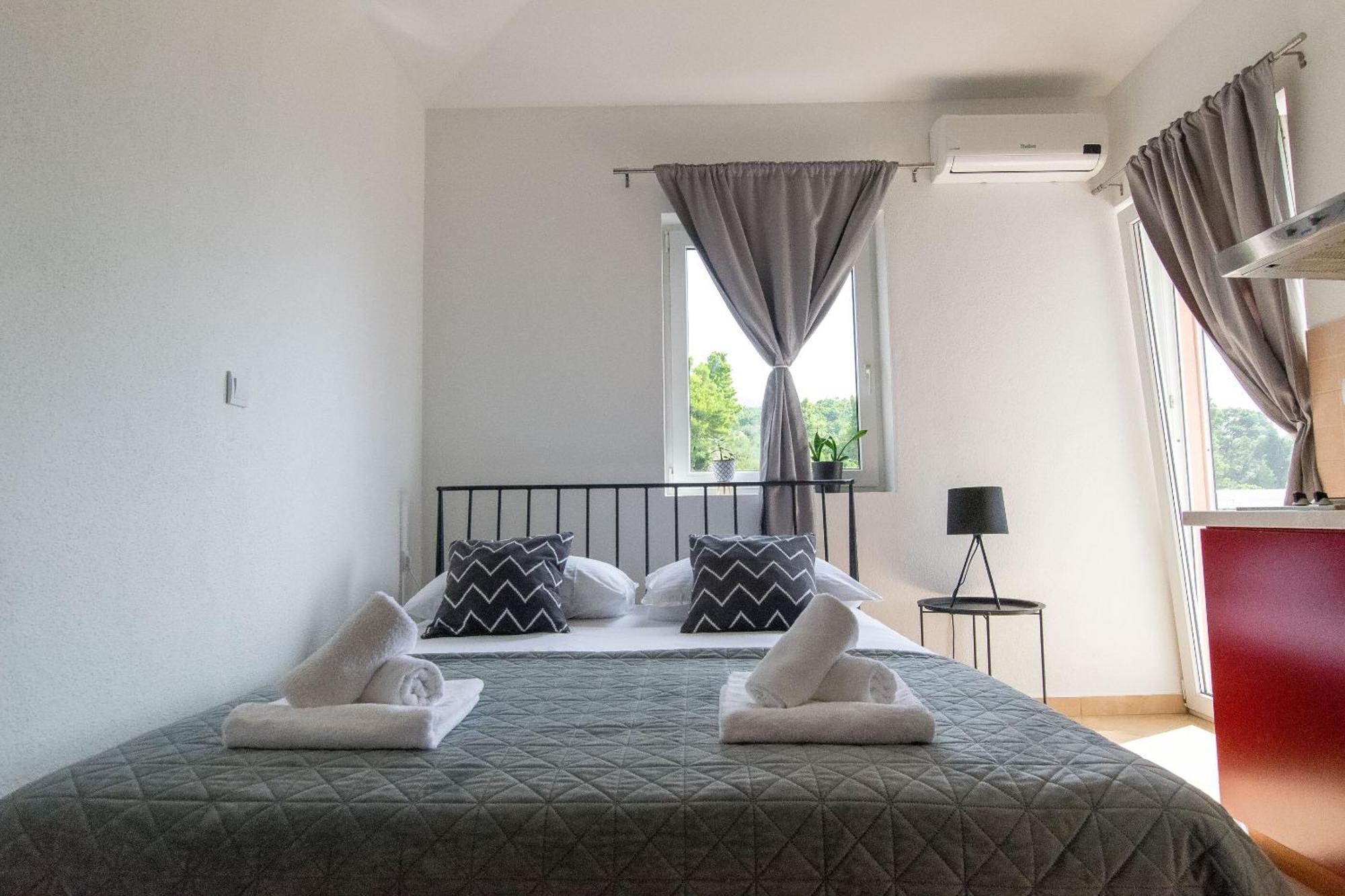 Apartments Seaview Tučepi Esterno foto