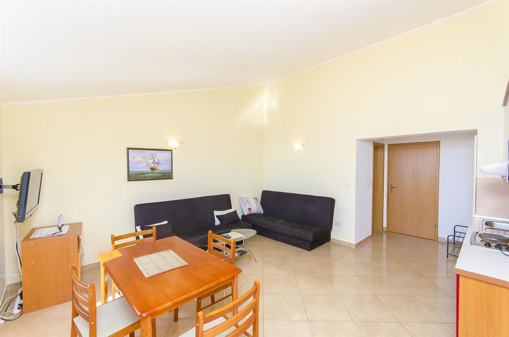 Apartments Seaview Tučepi Esterno foto